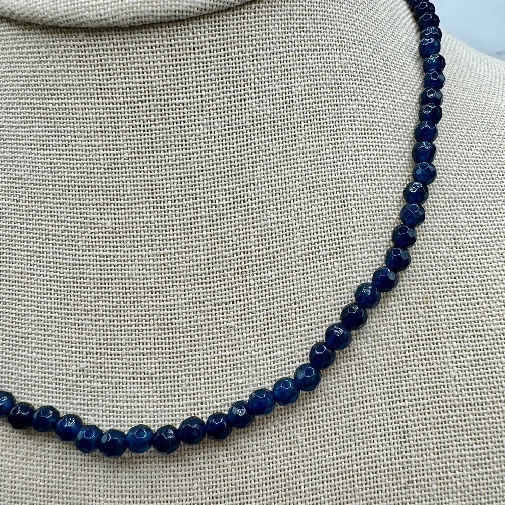 AA Kyanite Necklace - Picture 4 of 5